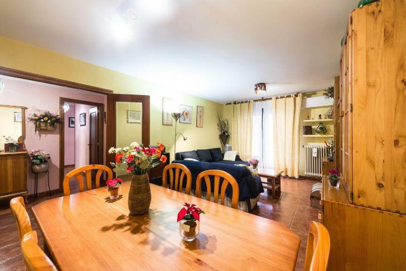 Apartamento Vivienda Familiar con Jardin junto a Ifema Madrid Exterior foto
