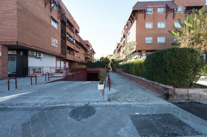 Apartamento Vivienda Familiar con Jardin junto a Ifema Madrid Exterior foto