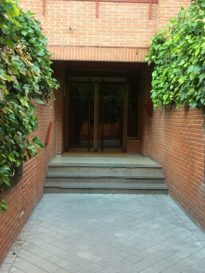 Apartamento Vivienda Familiar con Jardin junto a Ifema Madrid Exterior foto